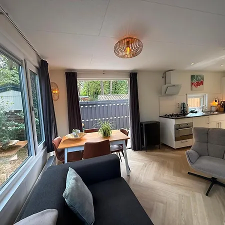 Met Eigen Buiten Jacuzzi Veluwshof Hoenderloo